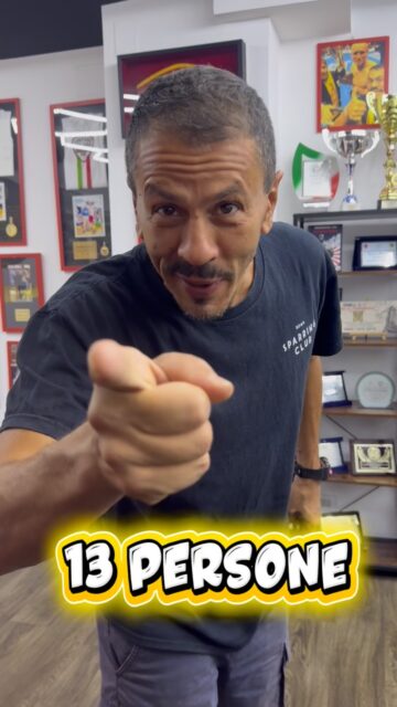 🦸‍♂️ 13 PERSONE. 13 SUPEREROI. UNA SOLA CHALLENGE! 🦸‍♀️

Pensi di conoscere davvero tutto lo STAFF KB GYM? 👀
È arrivato il momento di dimostrarlo!

📅 MERCOLEDÌ 9 SETTEMBRE pubblicheremo un CAROSELLO con 13 SUPEREROI… ma dietro ogni personaggio si nasconde uno dei nostri istruttori e membri dello staff! 😎

🎯 COME PARTECIPARE?

Guarda attentamente tutte le 13 immagini e scrivi nei commenti i 13 nomi in ordine numerico, rispettando esattamente la sequenza del carosello:

1️⃣ Nome
2️⃣ Nome
3️⃣ Nome
…
1️⃣3️⃣ Nome

🏆 I PRIMI A INDOVINARE L’INTERA SEQUENZA CORRETTA VINCERANNO IL SUPER PREMIO KB GYM! 🎁🔥

⚠️ Non basta riconoscerli: nomi e ordine devono essere tutti corretti!

Hai già qualche sospetto? 👀

📍 KB GYM – ROMA
📆 Ci vediamo mercoledì 9 settembre!

#KBGym #KBGymChallenge #13Supereroi #SupereroiKBGym #Challenge Contest GymChallenge KBGymRoma RomaFitness StaffKBGym