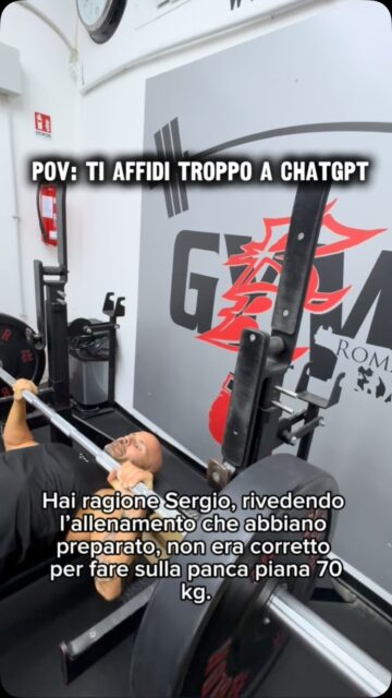 🤖 QUANDO TI ALLENI CON CHATGPT…

🏋️‍♂️ Panca piana: 70 KG.
💀 Risultato: RIMANI SOTTO.

Forse l’IA ti ha fatto un allenamento un po’… SENZA SENSO! 😂

ChatGPT può darti tante idee…
ma quando si parla di allenarsi davvero, servono tecnica, esperienza e qualcuno che ti guarda mentre lavori. 💪

🥊 VIENI ALLA KB GYM.
Che come allenarti… te lo spieghiamo noi! 😎

📍 KB GYM ROMA
🔥 Allenati sul serio.

#KBGym #PancaPiana #Allenamento #PalestraRoma #PersonalTrainer Workout GymLife ChatGPT Fitness AllenatiSulSerio